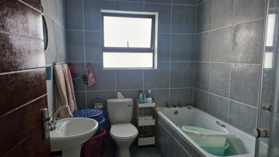 3 Bedroom Property for Sale in Fountains Estate Eastern Cape